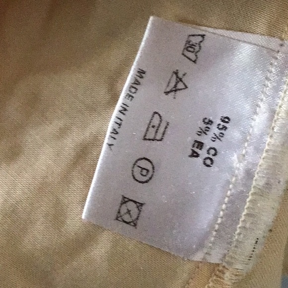 EUC A cut tank top blouse in soft cotton sateen with pleat and button placket - Picture 3 of 5